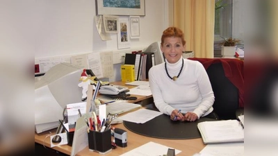 Für das nächste Schuljahr hofft Rektorin Claudia Hirschnagl auf eine Besetzung der Stelle für Jugendsozialarbeit an ihrer Grundschule. (Foto: Eva Schraft)