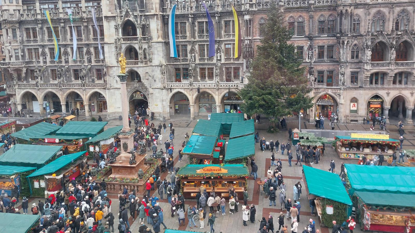M-nchner-Christkindlmarkt-auf-dem-Marienplatz-beginnt-am-24-November