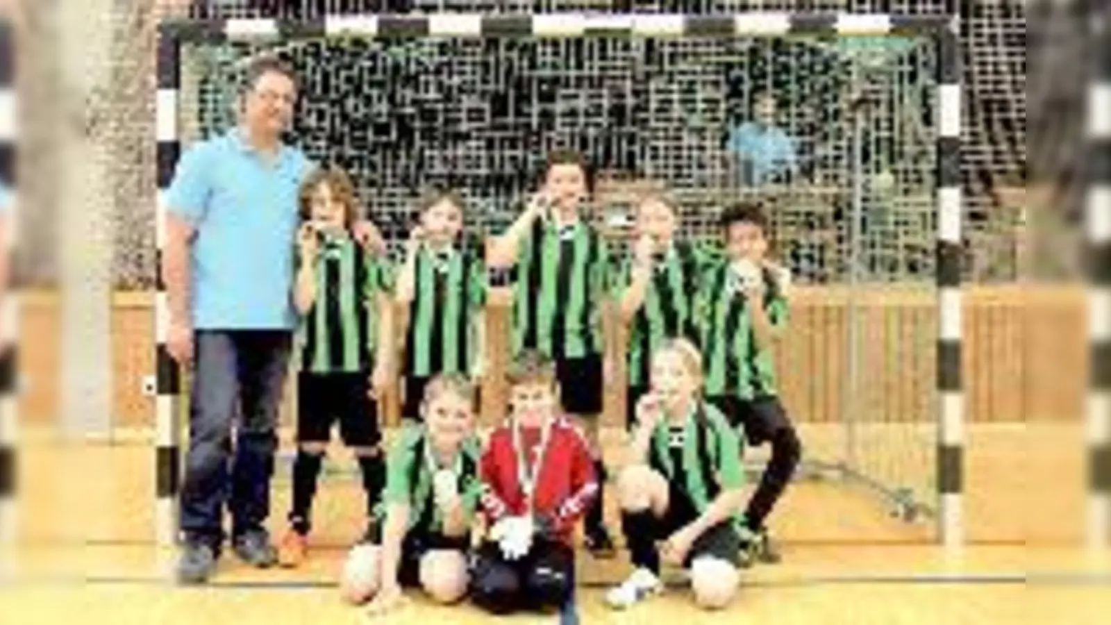 Die E3 siegte beim Heim-Turnier. Auch die anderen Mannschaften konnten zufrieden sein.	 (Foto: VA)