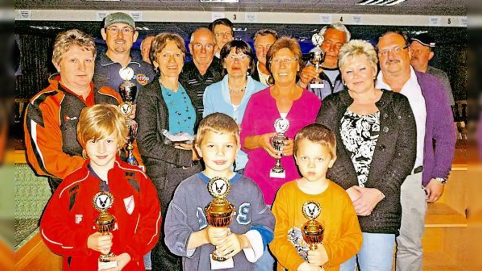 Strahlende Sieger des Jahres 2010.	 (Foto: Verein)