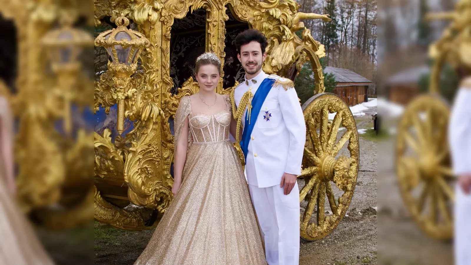 Königliche Geburtstagswünsche überbringen Prinz Frederik I. und Prinzessin Katharina I. von der Faschingsgesellschaft Narrhalla. (Foto: Narrhalla)