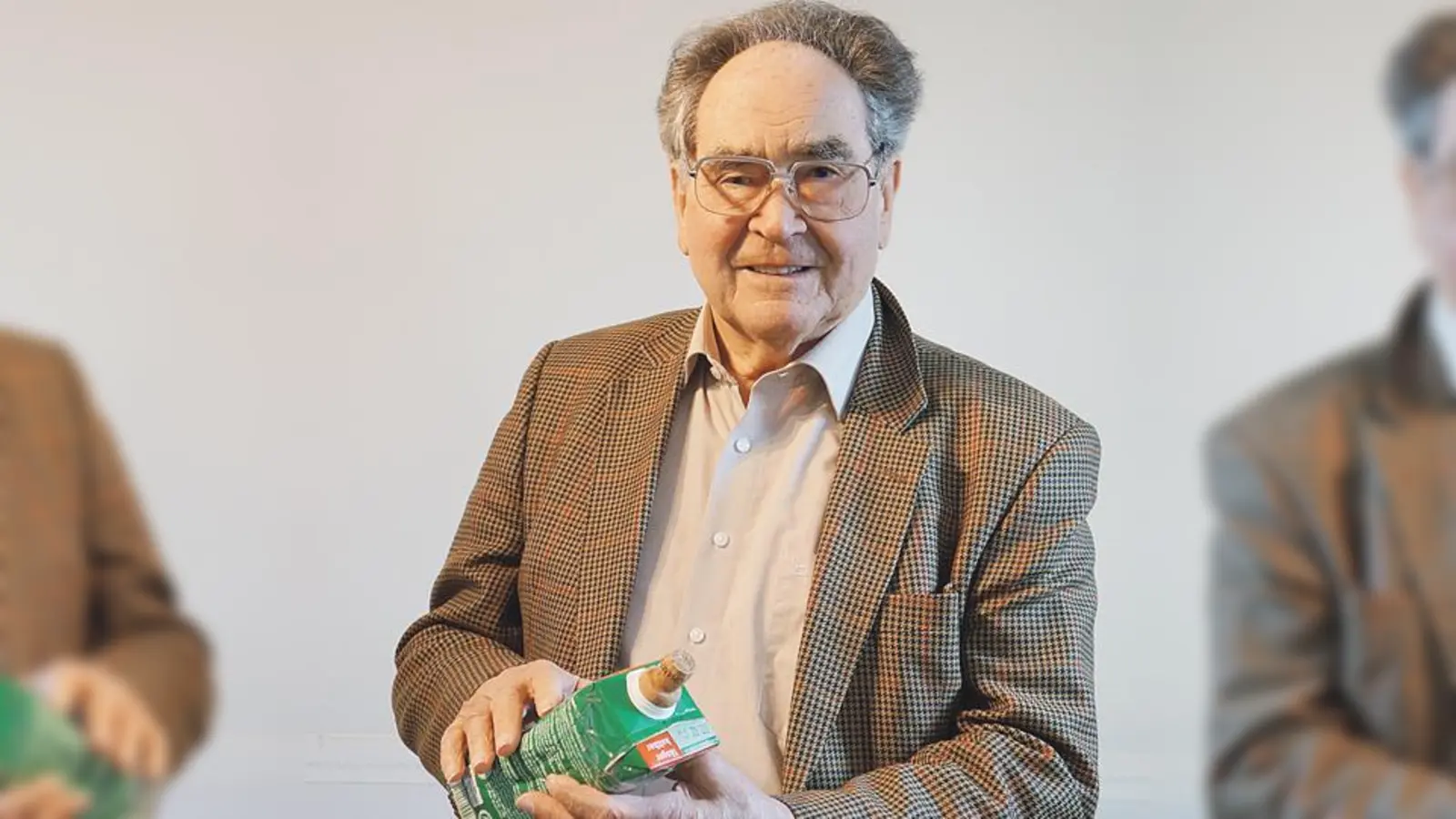 Dr. Josef Herrmann sucht Mitstreiter für sein Physik-Projekt in Ottobrunn und Unterhaching.	 (Foto: VA)