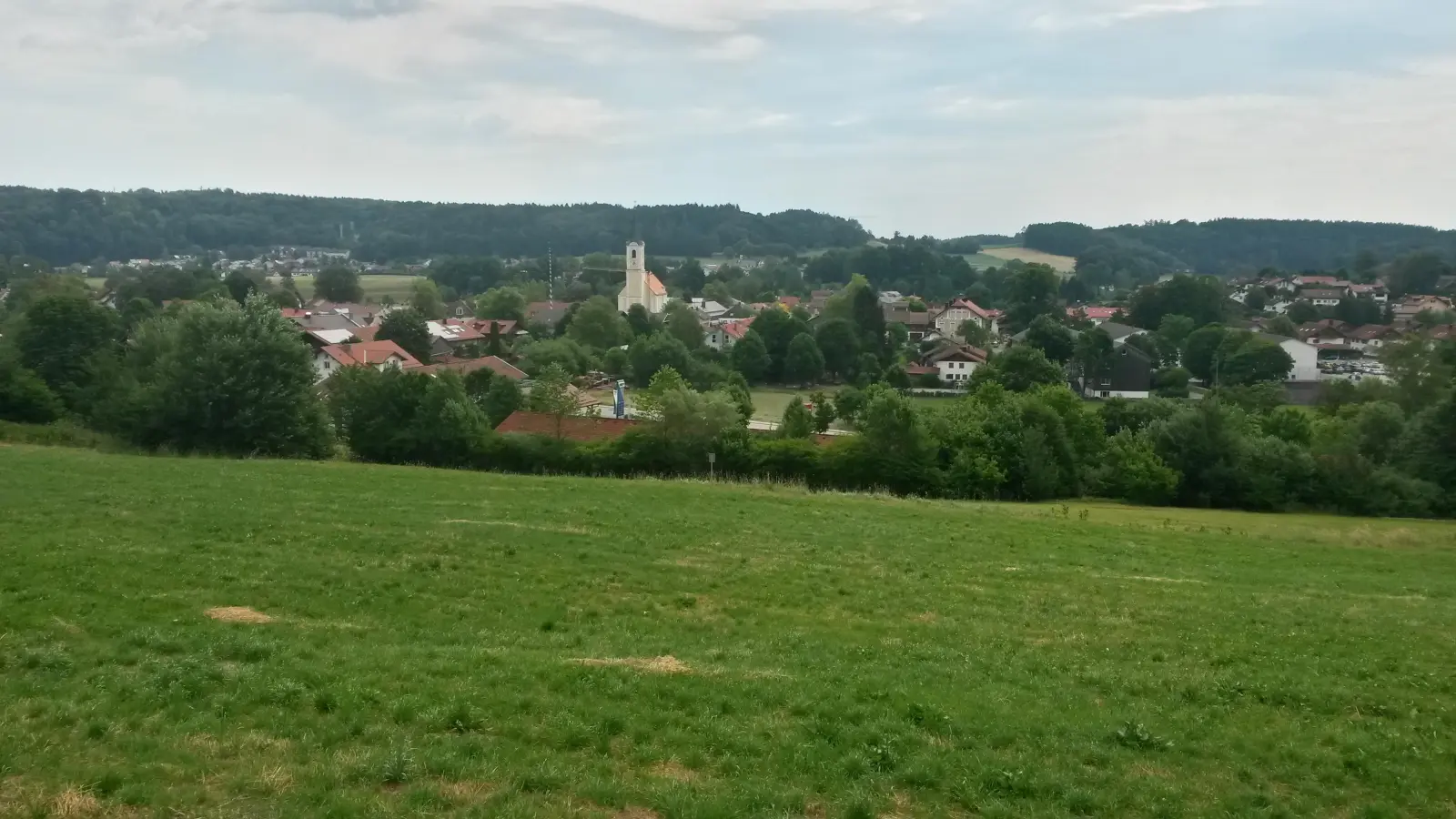 Ende 2019/ Anfang 2020 soll in Glonn eine neue Rettungswache ihren Dienst aufnahmen. (Foto: Stefan Dohl)