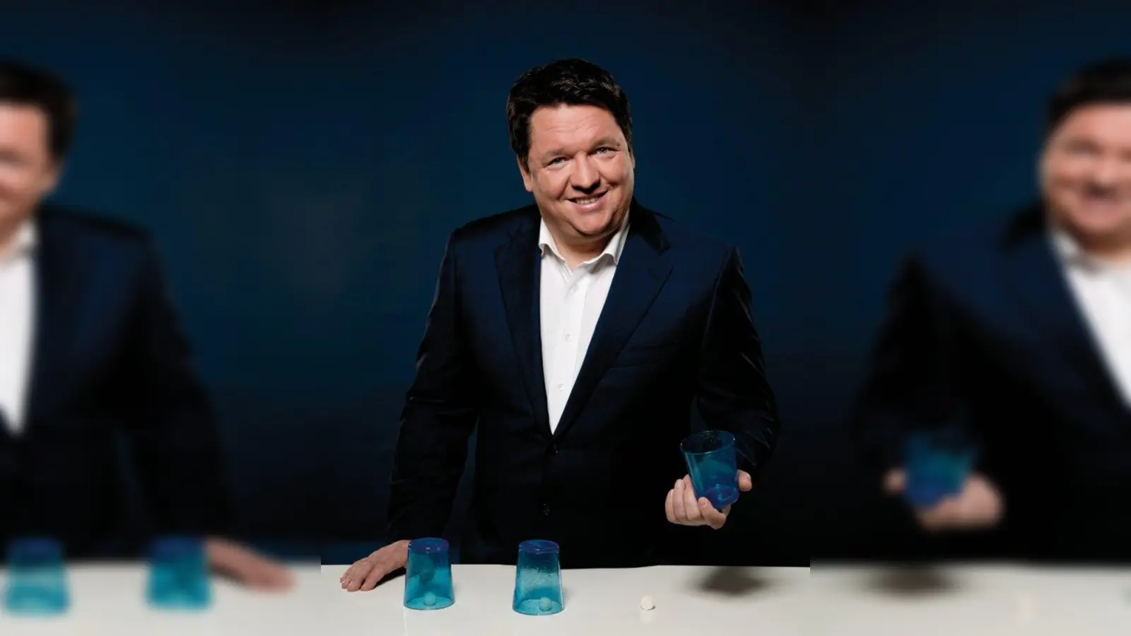 Helmut Schleich: Seit 2011 Gastgeber seiner eigenen Kabarettsendung „SchleichFernsehen“. (Foto: pi)
