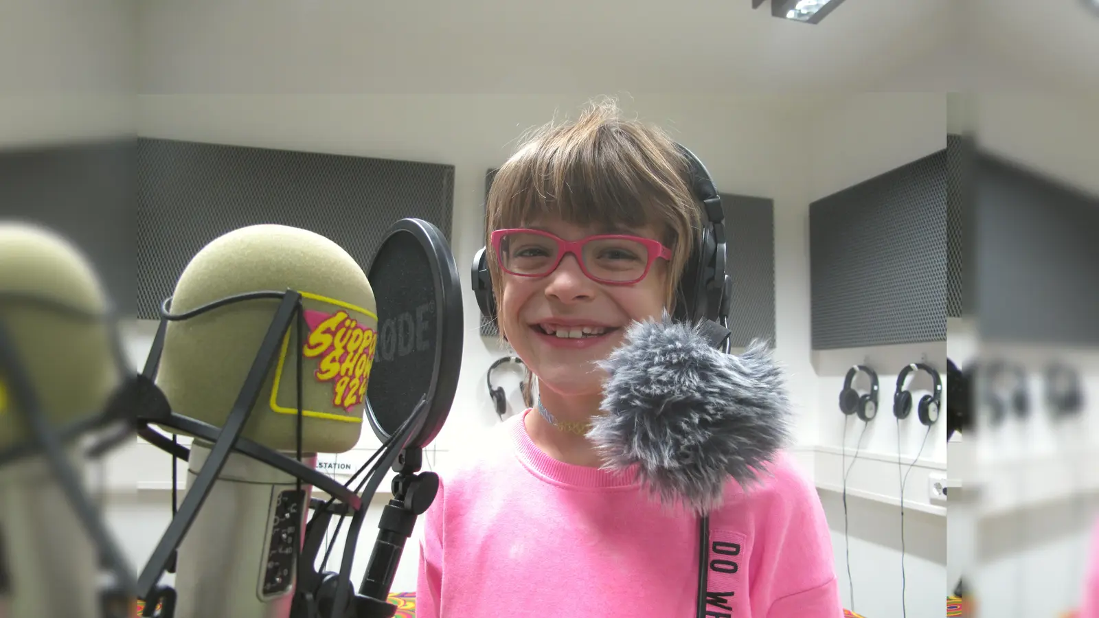 Wer schon immer mal seine eigene Stimme im Radio hören wollte ist in der Südpolstation an der richtigen Adresse. (Foto: VA)