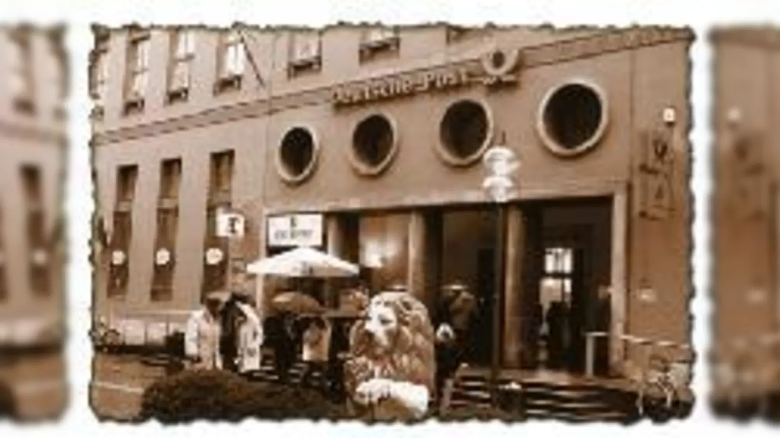Ein Bild aus der kundenfreundlichen Vergangenheit: Die Residenzpost, die für viele Kunden gut erreichbar war, schloss 2006 ihre Pforten.	 (Foto: clash)
