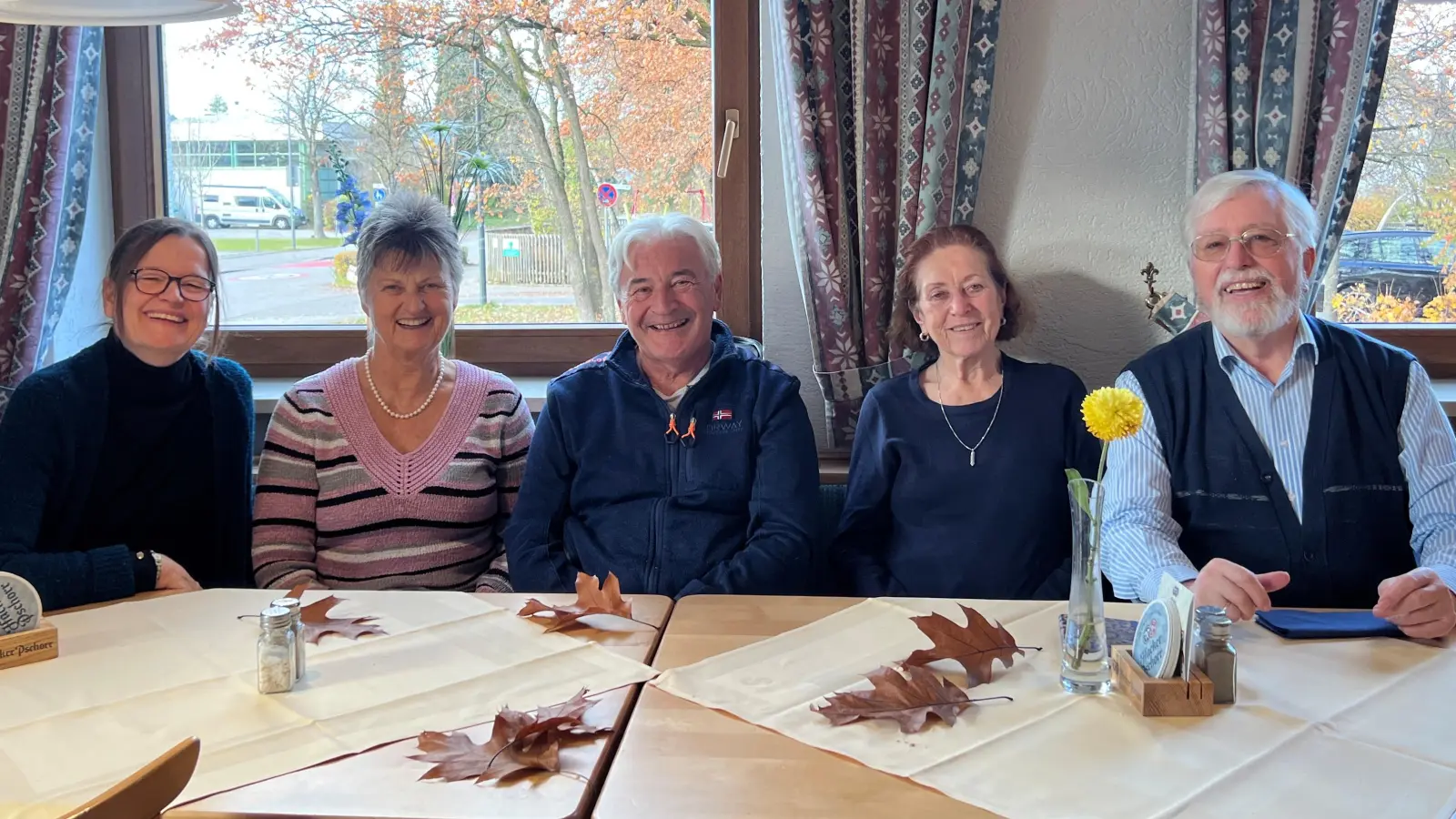 Organisationen, Fachkräfte und Ehrenamtliche waren in das Schützenhaus eingeladen worden. (Foto: Gemeinde Gilching)