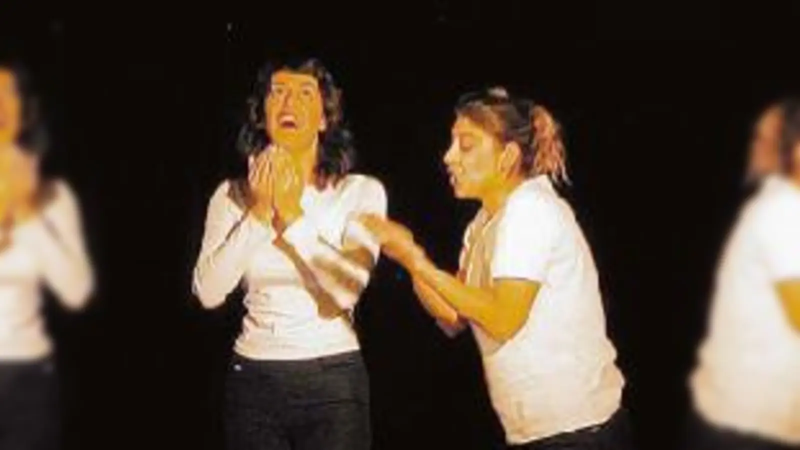 Spontan getürkt: Das Improvisationstheater »Impro a la Turka« zeigt, wie deutsch die Türken in Wirklichkeit sind. (Foto: VA)