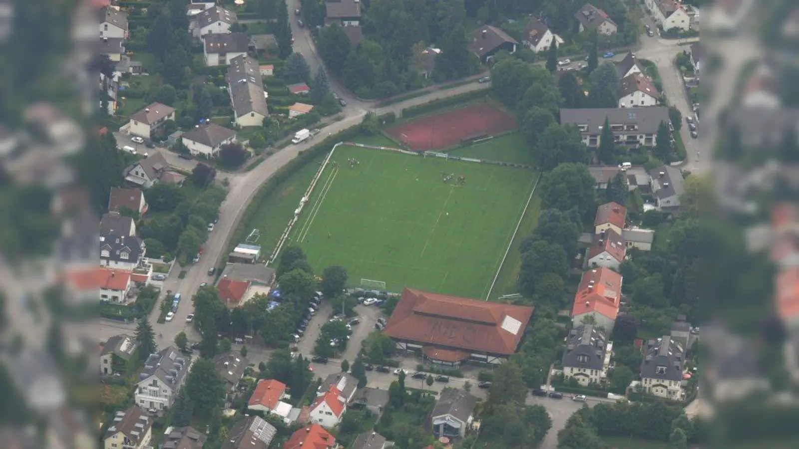 Das Vereinsgelände im vergangenen Jahr aus der Luft - mit der Judohalle im Eck rechts unten. (Foto: TSV)