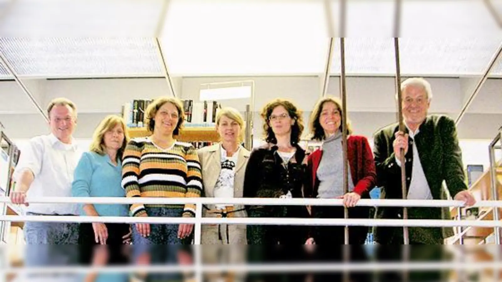 Einige der Förderverein-Initiatoren (v.li.): Wolfgang Schuster, Angelika Wirth, Iris Untericker, Bea Hufelschulte, Christina Walser, Dr. Anja Dollinger und Dr. Timm Gallitz.  (Foto: Privat)