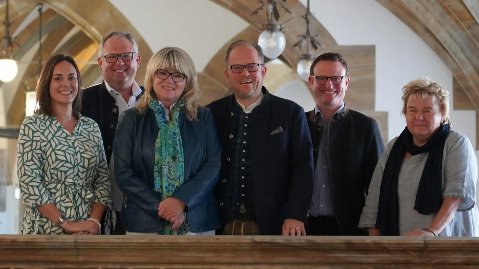 Der CSU/FW-Fraktionsvorstand (von links): Veronika Mirlach, Sebastian Schall, Dr. Evelyne Menges, Manuel Pretzl, Prof. Dr. Hans Theiss, Beatrix Burkhardt.  (Foto: CSU)