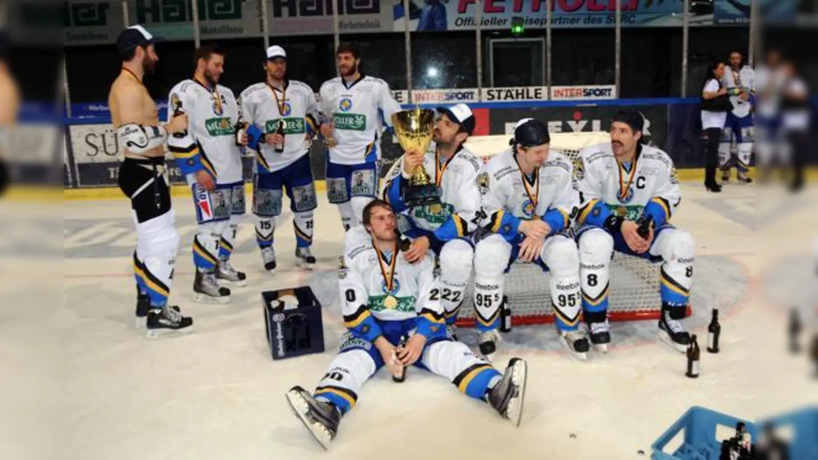 Der Kapitän geht von Bord. Chris Bahen (rechts) verabschiedet sich vom Leistungssport.	 (Foto: Heike Feiner)