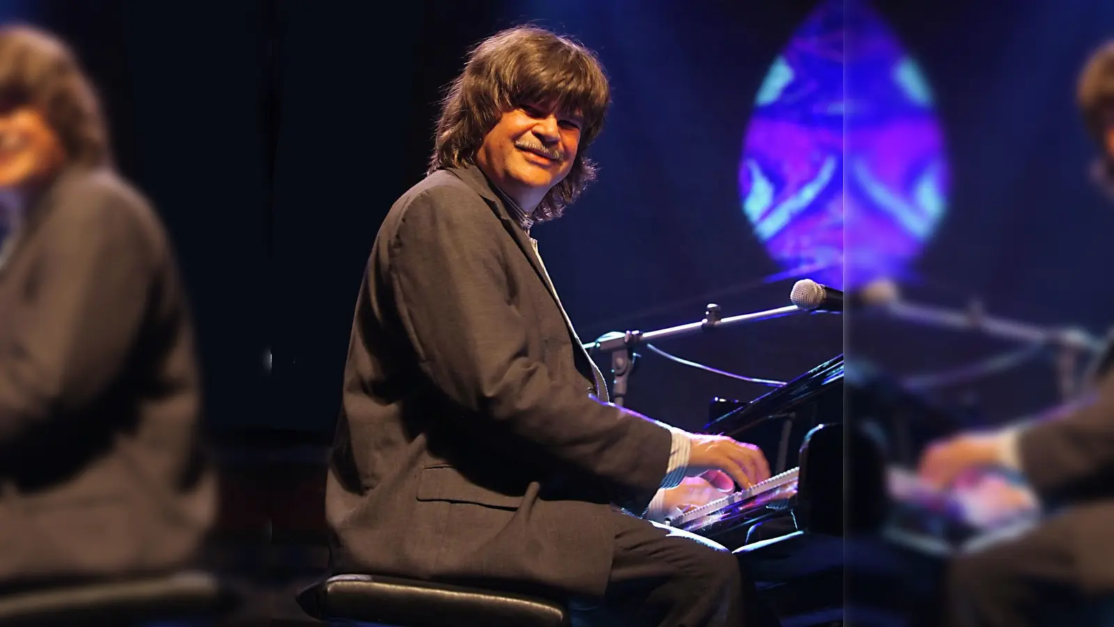 Axel Zwingenberger ist am 8. Juni zu Gast in Grafing. Jetzt Tickets sichern. (Foto: www.dobias.at)