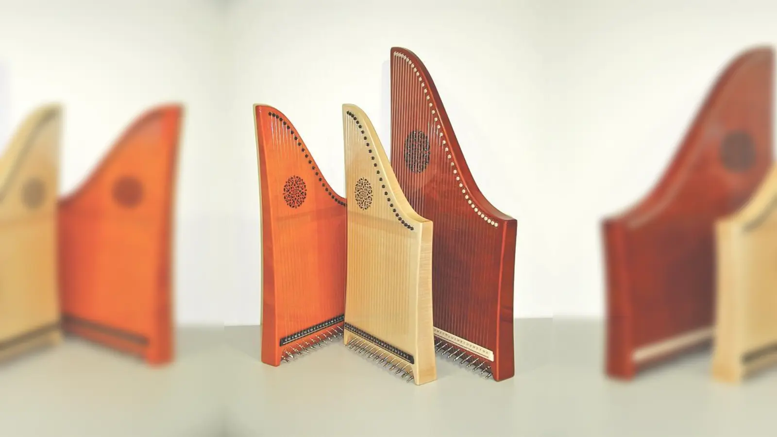 Im ASZ Bogenhausen kann man Veeh-Harfe spielen lernen .	 (Foto: privat)