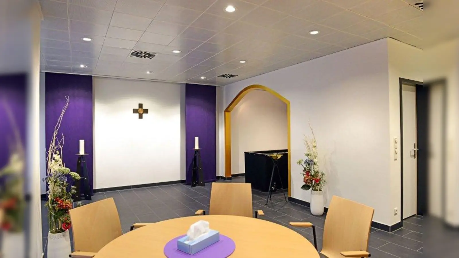 Der neue Abschiedsraum im Pathologischen Institut am Campus Großhadern ermöglicht Hinterbliebenen einen würdevollen Abschied. (Foto: Klinikum der Universität München)