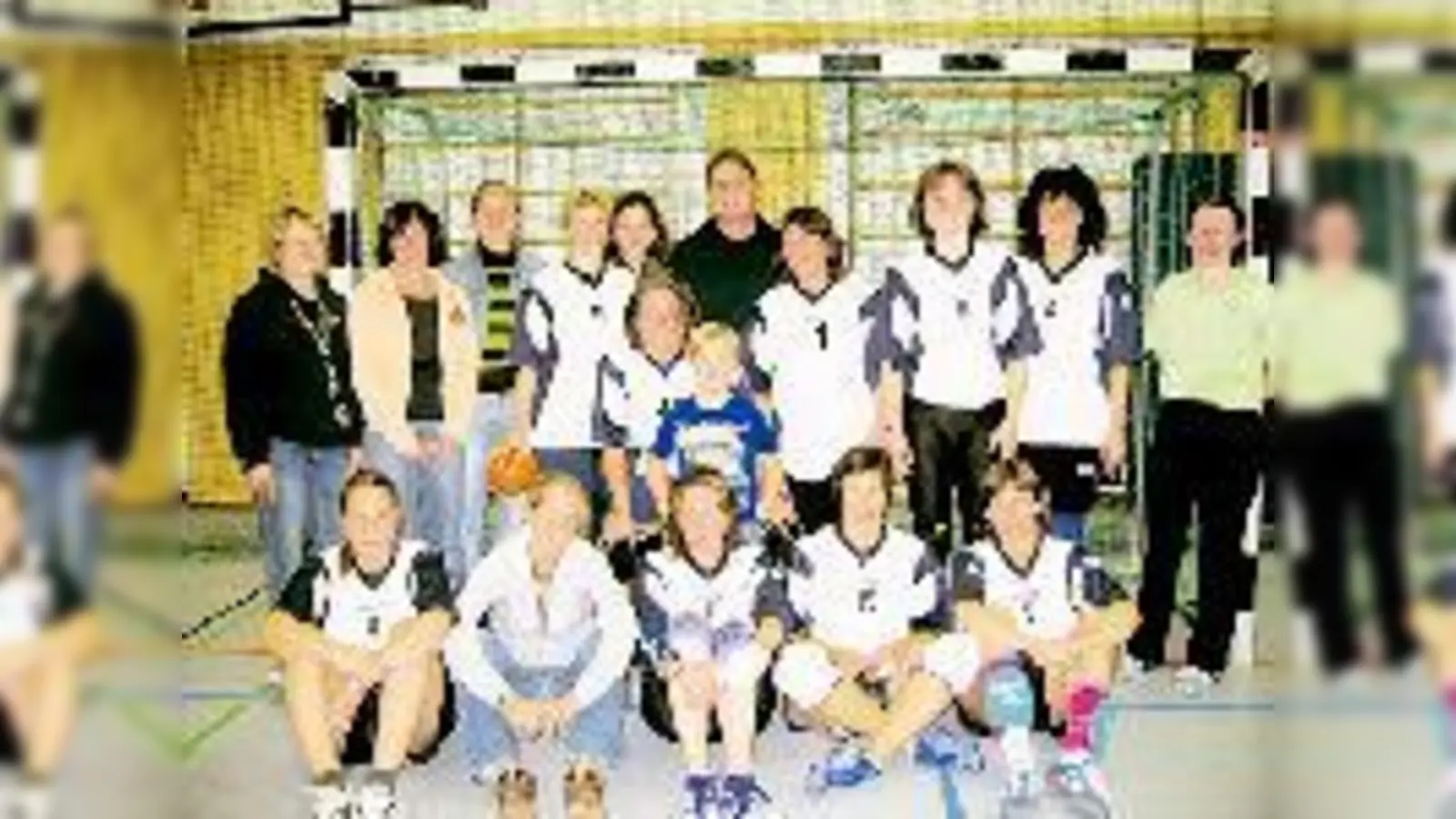 Die Haarer Damen-Mannschaft startete mit einem deutlichen Sieg in die Saison.  (Foto: TSV)