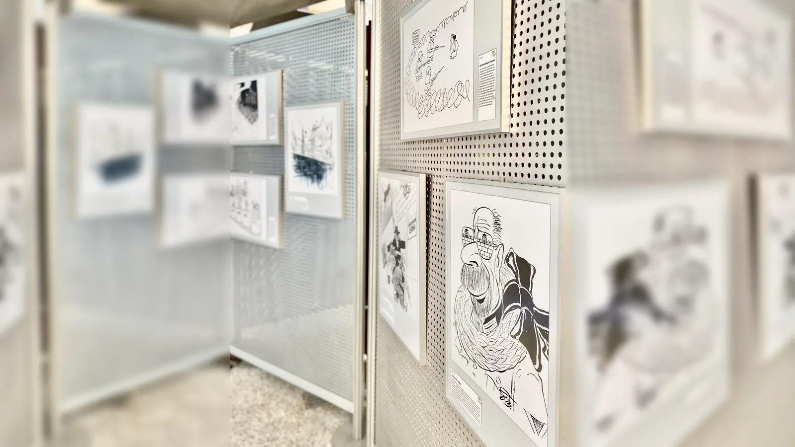 Befreiend: Deutsch-deutsche Karikaturen im Bürgerhaus Unterschleißheim. (Foto: VA)