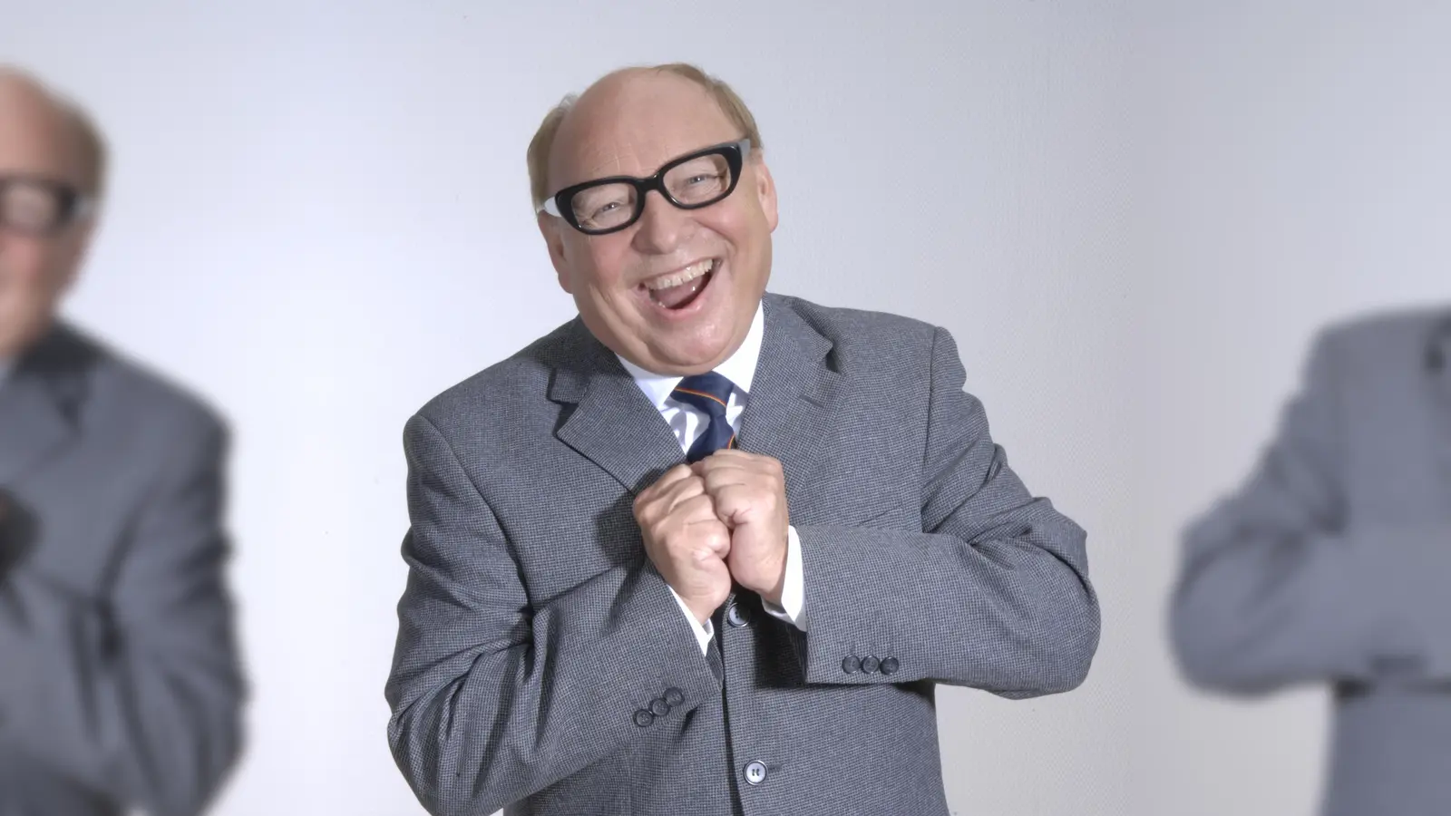 Hans-Joachim Heist schlüpft in die Rolle des großen Komikers Heinz Erhardt.  (Foto: ZDF/Willi Weber)