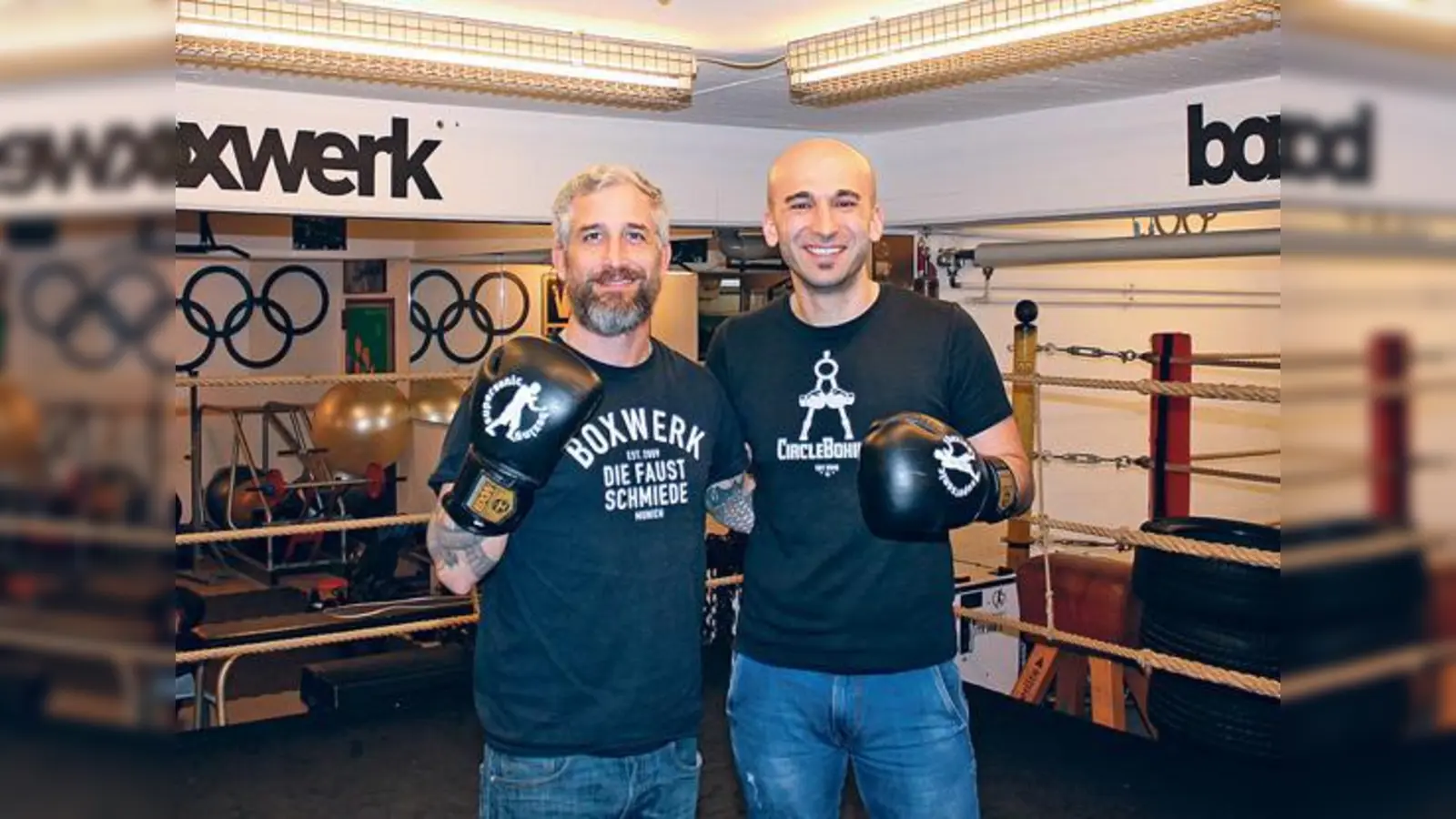 Smarte Jungs mit großem Herz: Sowohl Flamur Ramani als auch Nick Trachte lassen benachteiligte Jugendliche gratis in ihren Box-Studios trainineren. 	 (Foto: Katja Brenner)