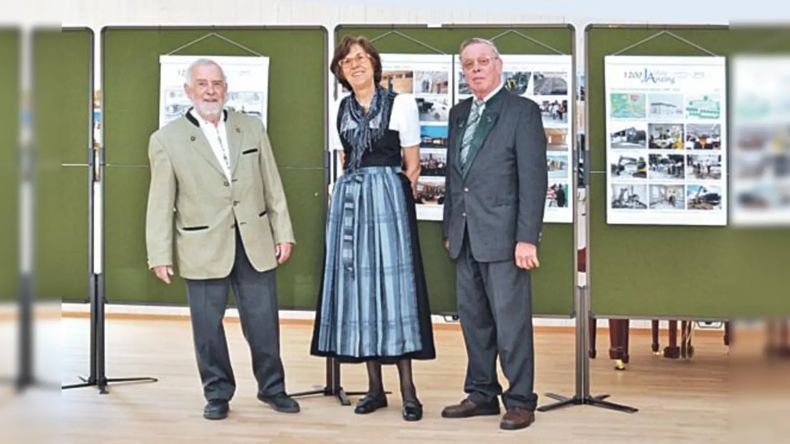 Heinrich Streffer, Rosi Hollerith und Otto Belmer haben im Frühjahr den ersten Teil der Ausstellung zusammengestellt. Der zweite Teil ist ab 19. Oktober zu sehen.  (Foto: privat)