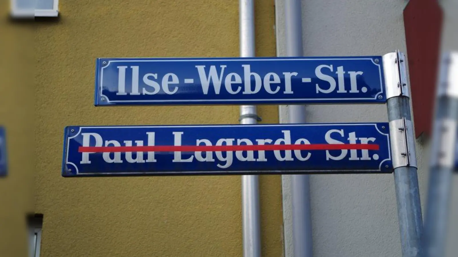 Neu im Straßenverzeichnis: Die Ilse-Weber-Straße in Laim. Nach 90 Jahren wurde die Paul-Lagarde-Straße entnannt. (Foto: kö)