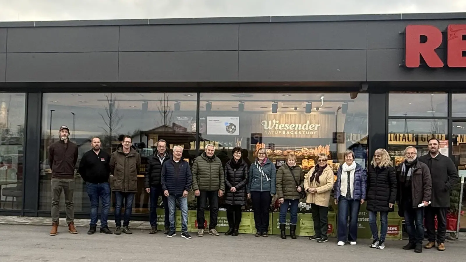 Tolle Aktion in Berglern, von der Bäckerei Wiesender und dem Rewe Familie Schaurer. (Foto: Scherer)