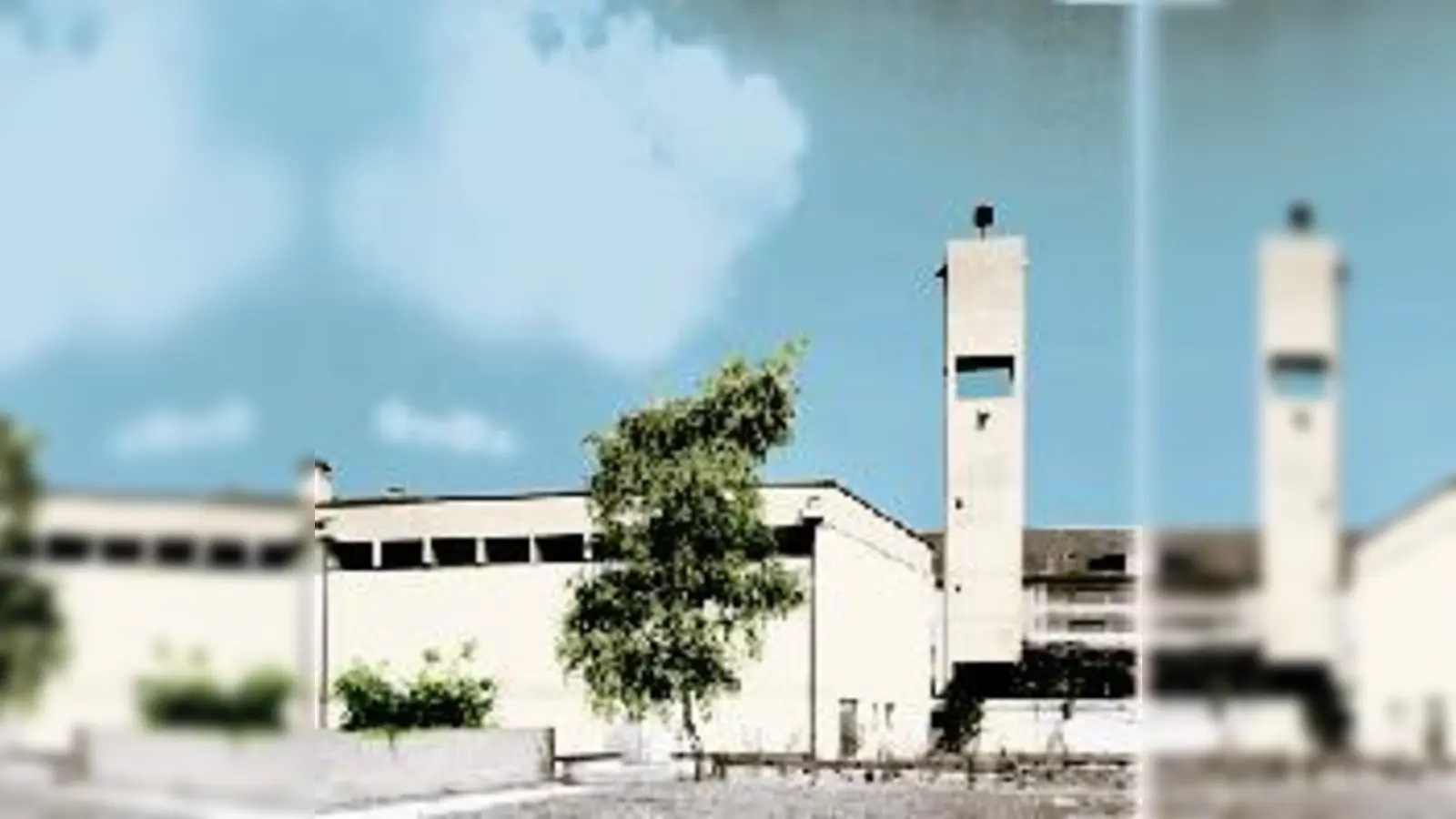 Über den modernen Kirchenbau der Kreuzkirche spricht der Architekt am 28. September.    (Fotos: VA)