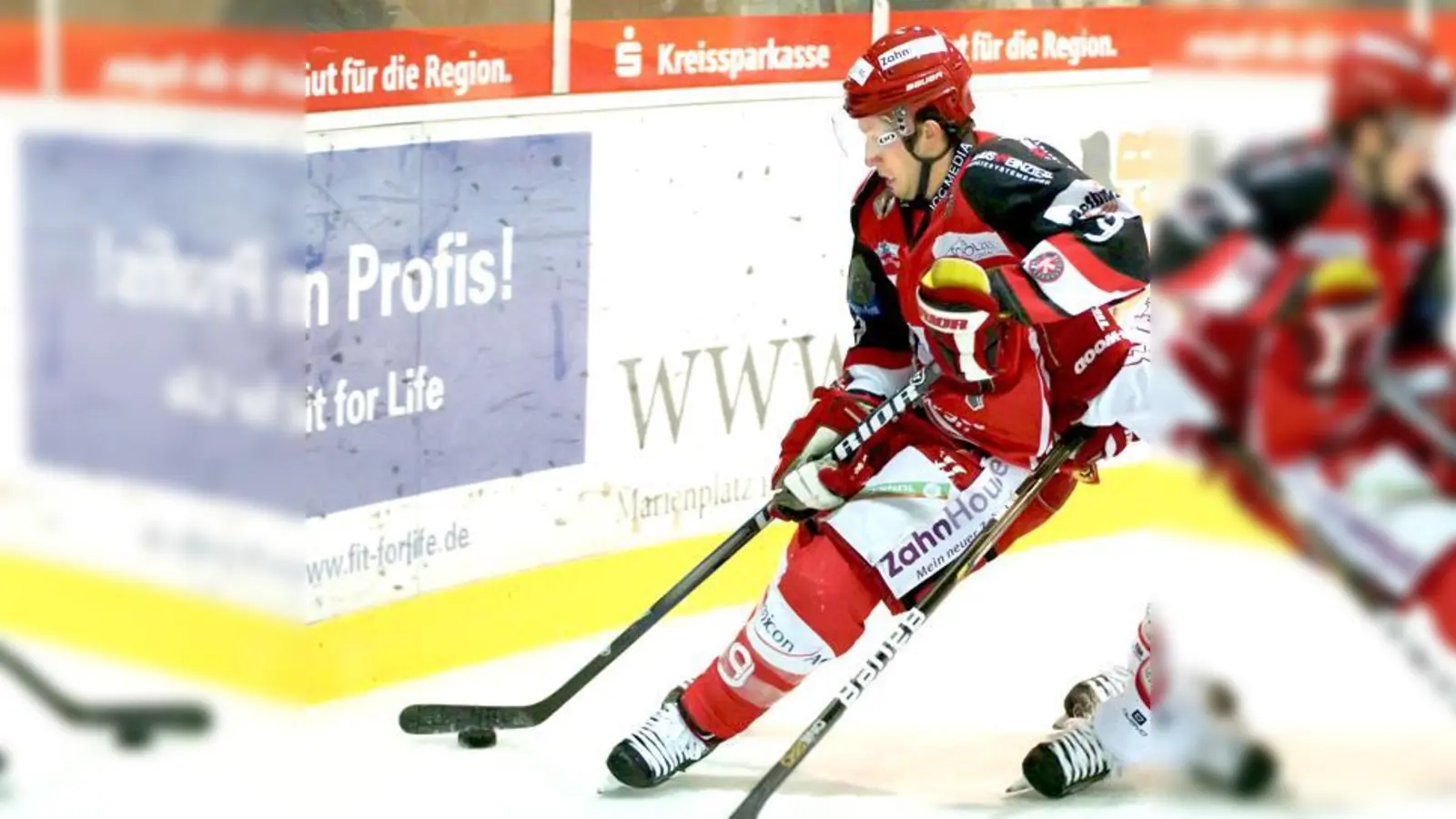 Stürmer Michael Dorr, in Schweinfurt an beiden Klosterseer Toren beteiligt. 	 (Foto: smg/Nicky Alexander)
