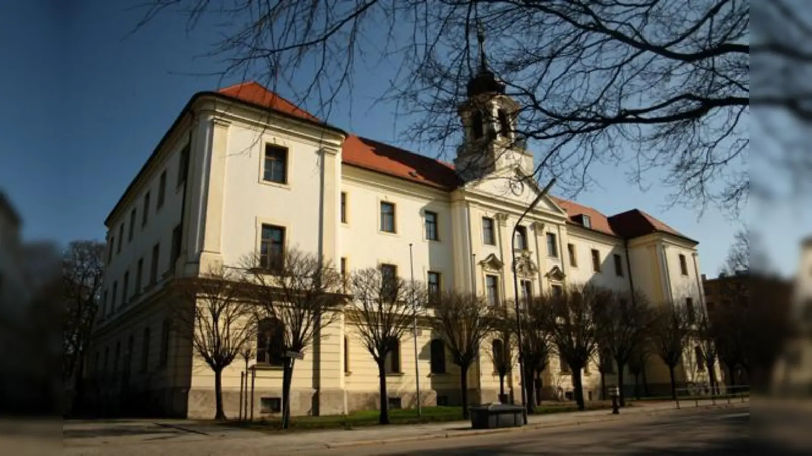 Die Tagesheimschule an der Hochstraße soll in eine Ganztagsgrundschule umgewandelt werden.	 (Foto: js)
