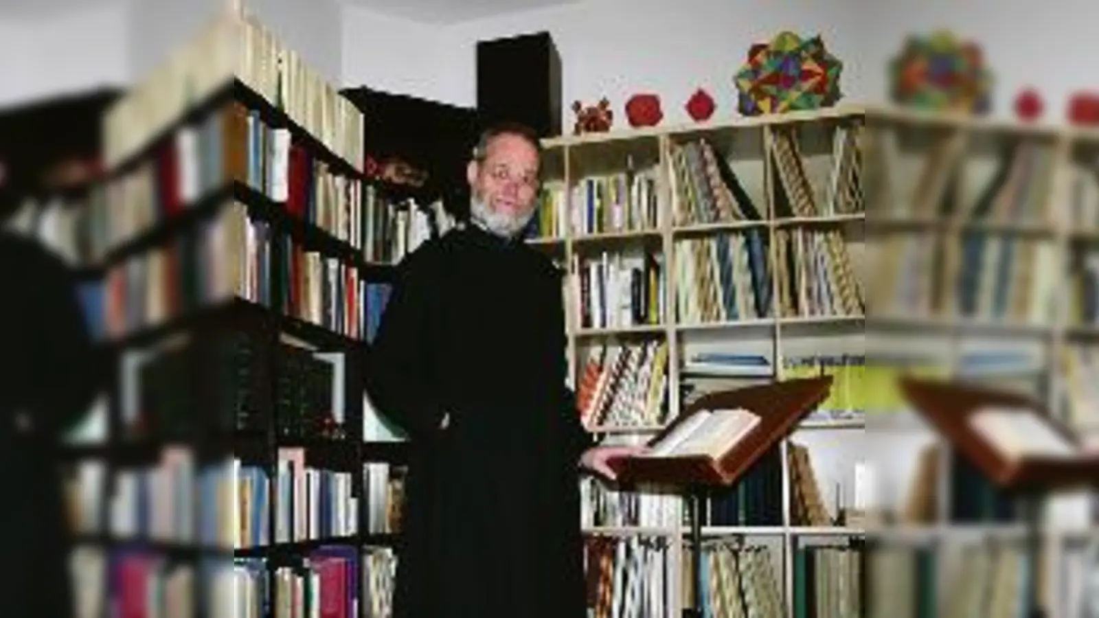 Frater Gregor Baumhof ist Leiter des neu gegründeten Hauses der Gregorianik in der Gemeinde Mariahilf in der  (Foto: Am ersten Adventssonntag findet um 19 Uhr ein spezieller Gottesdienst mit gregorianischen Gesängen statt. Im Januar starten gesonderte Kurse f)