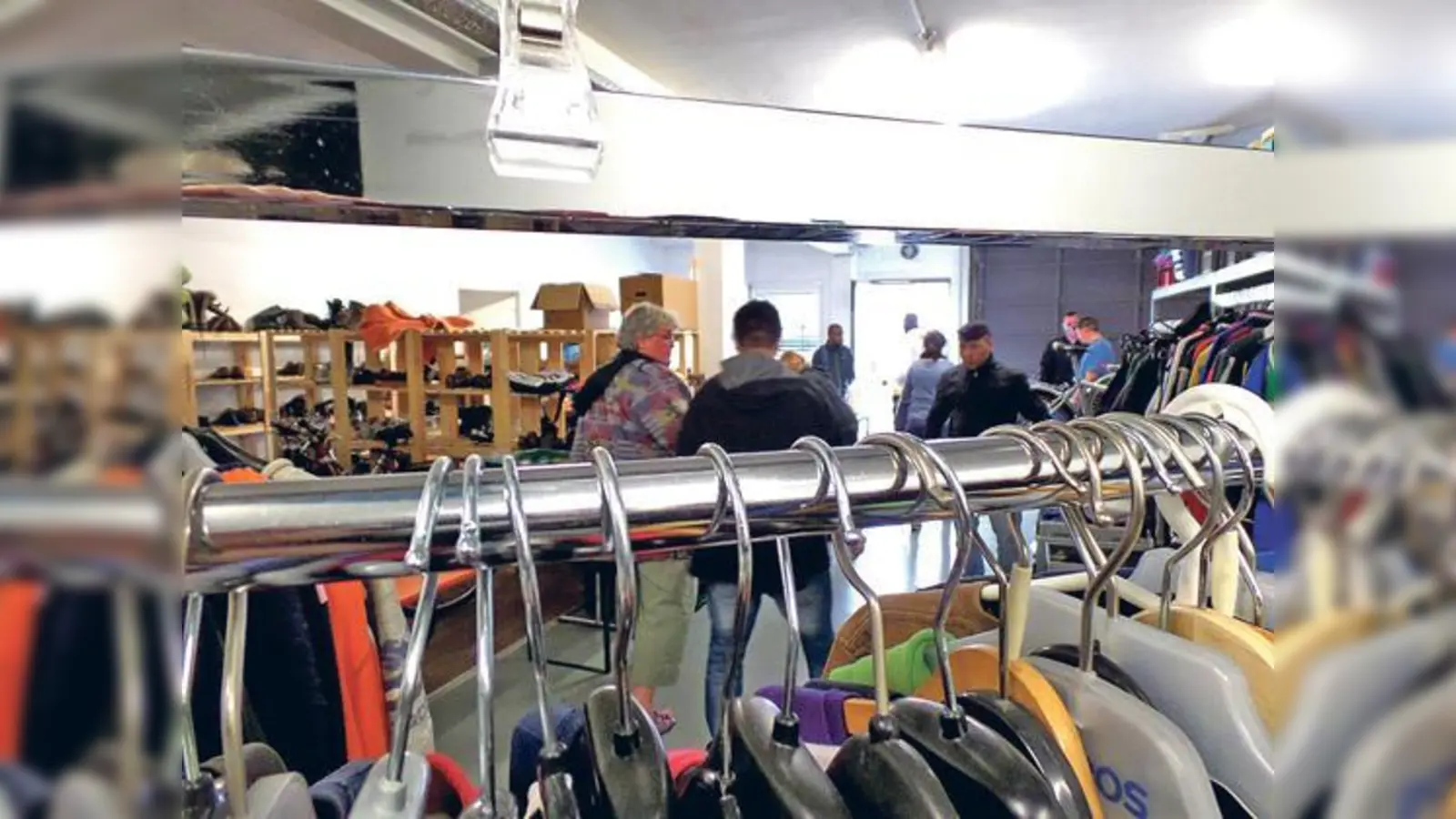 Wer kann helfen? Die Flüchtlingshilfe Unterföhring e.V. sucht für den Winter nicht nur dringend Sachspenden in Form von warmer Winterkleidung, sondern auch Unterstützung bei den Deutsch- und Mathematikkursen. 	 (Foto: Verein)