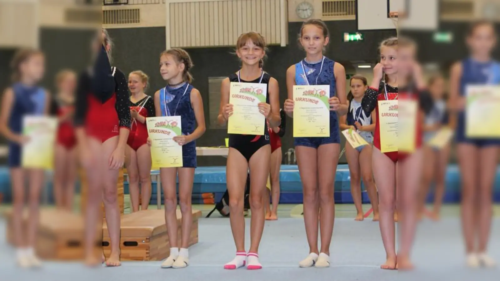 Simona Golik (in der Mitte) wurde beim Wettkampf Zehnte. (Foto: Verein)