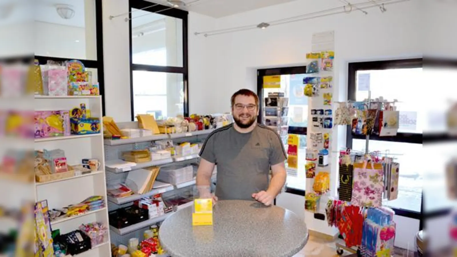 Im hinteren Bereich des Ladens wird Inhaber Ingmar Ehrmann eine Post-Partner-Filiale errichten. 	 (Foto: MO)