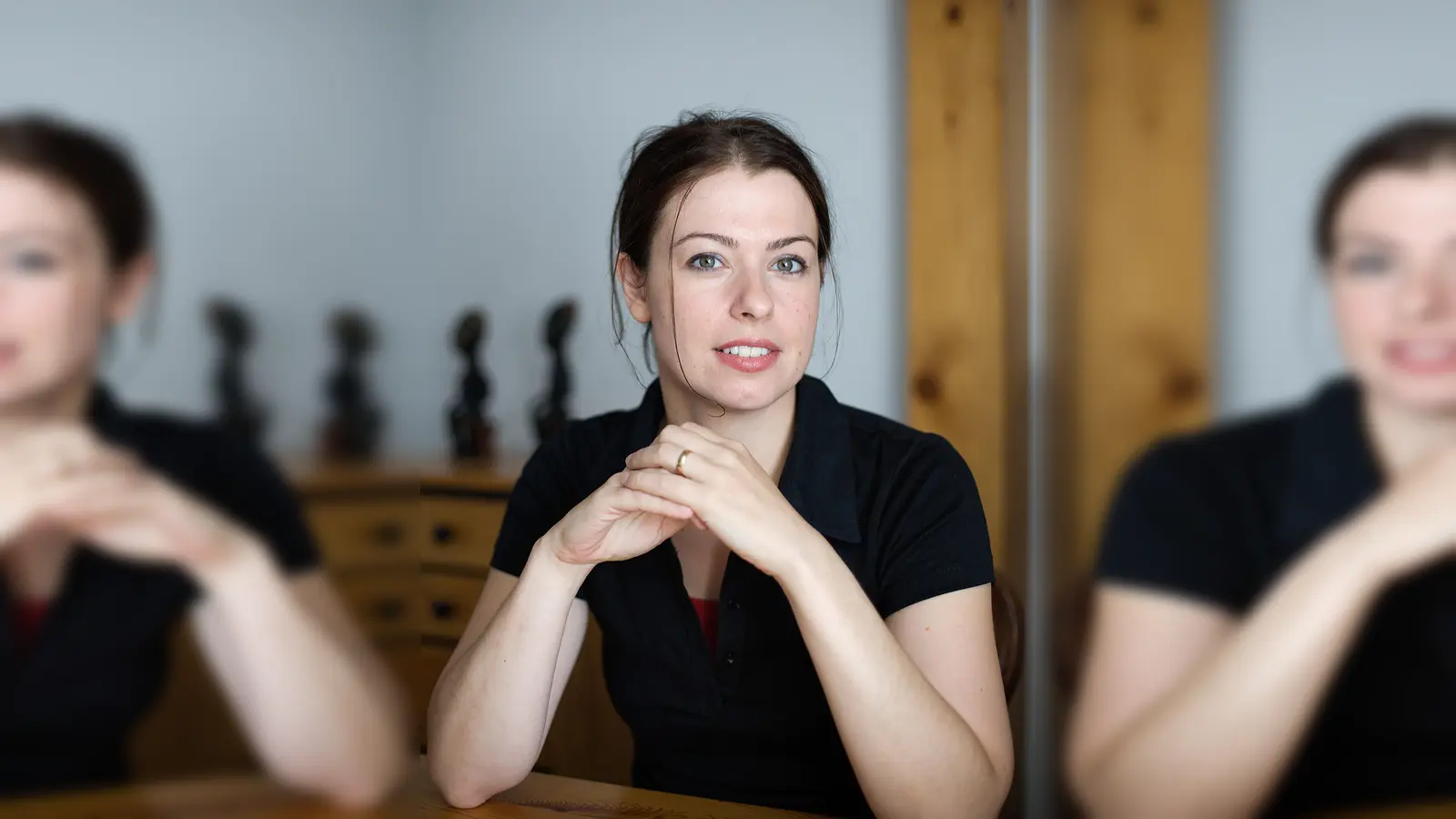 Andrea Heuser, Schriftstellerin, Lyrikerin, Literaturwissenschaftlerin (Foto: juergen-bauer.com)