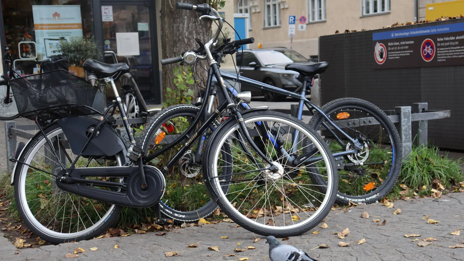 Gefundene Fahrräder, die von ihren Besitzern nicht abgeholt worden sind, werden am Donnerstag, 22. Mai, versteigert.  (Symbolbild: mha)