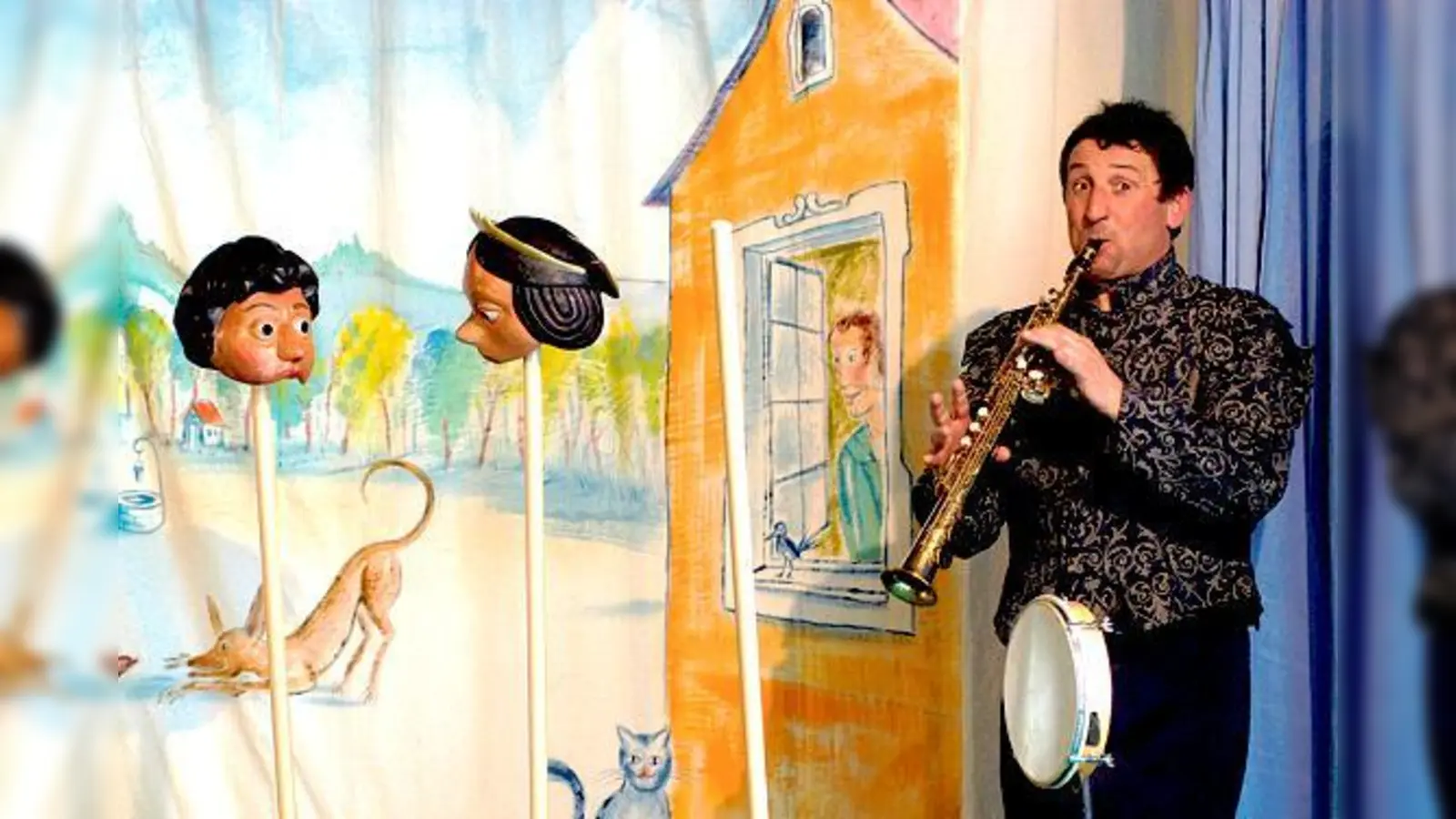 Frieder Kahlert vom Theater Maskara führt ein slowakisches Volksmärchen auf. 	 (Foto: VA)