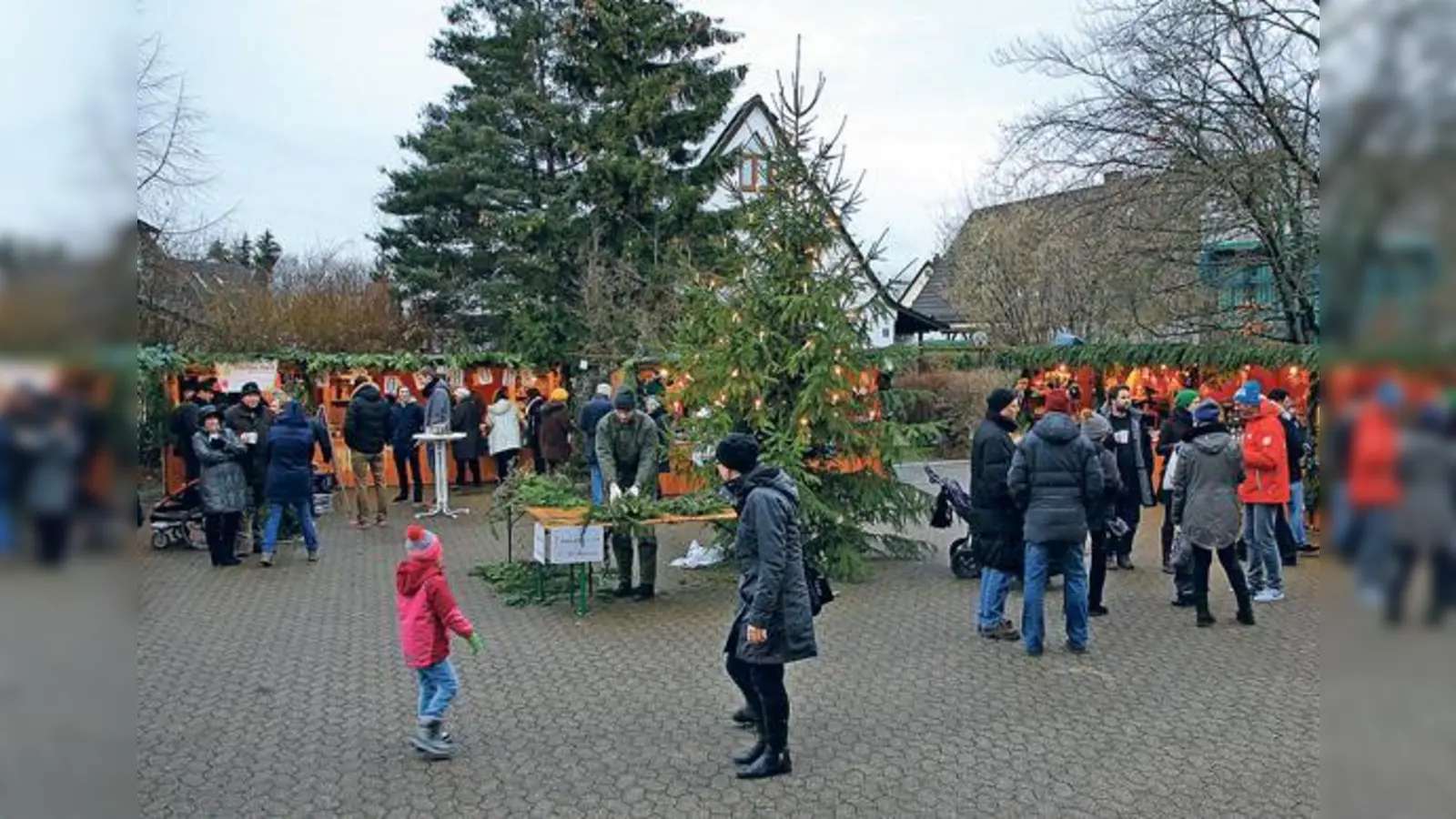 Auf den Christkindlmärkten wie dem der sozialen Einrichtungen in Lohhof gibt es wieder viel zu erleben. 	 (Foto: U. Hufnagl/St. Korbinian)