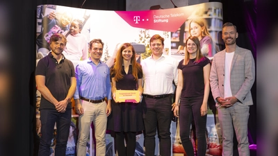 Das Städtische Thomas-Mann-Gymnasium ist seit Mai 2025 Teil des JIA-Netzwerks. (Foto: Deutsche Telekom Stiftung / Stefan Hoyer/PUNCTUM)