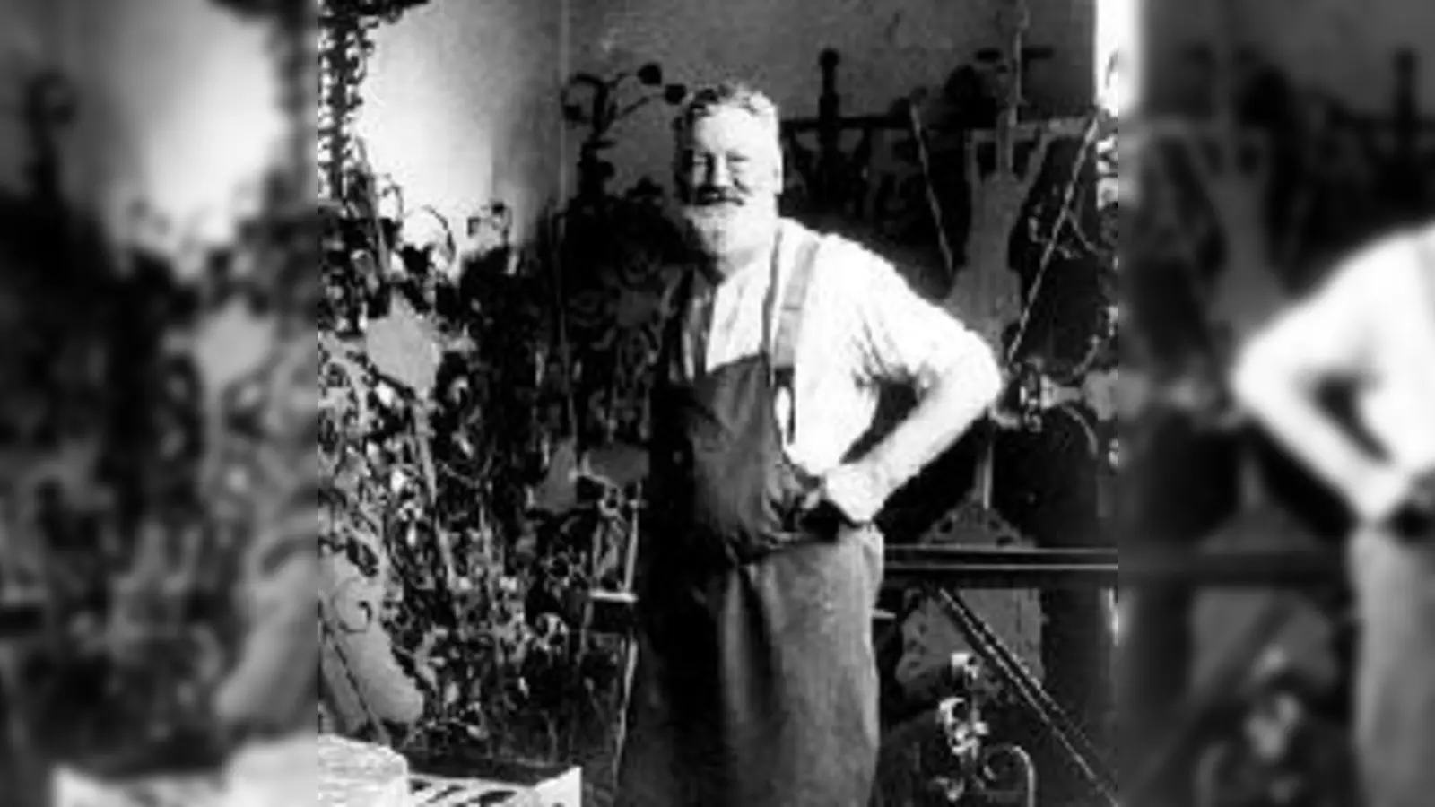Sixtus Schmid prägte eins die Grabkreuz-Kunst in Bayern .  (Fotoquelle: Veranstalter)