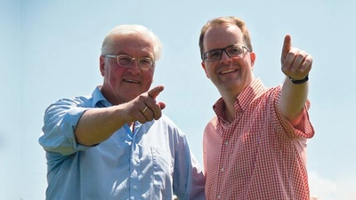 Walter Steinmeier MdB und Markus Rinderspacher MdL kennen sich schon seit 2009 persönlich.	 (Foto: VA)