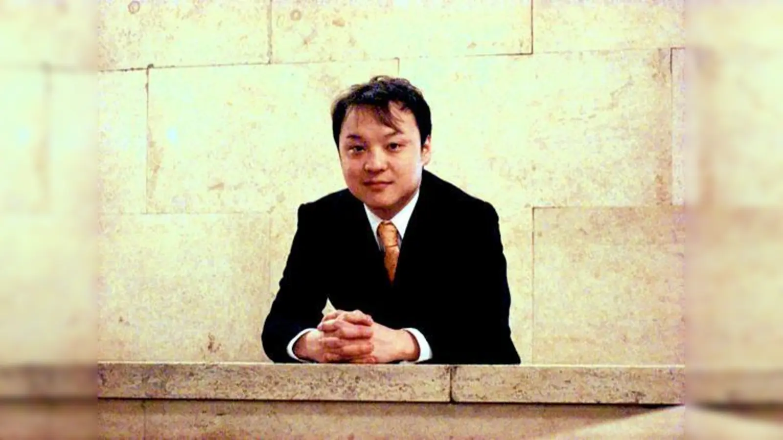 Pianist Hiroki Hori erfreut am 9. Dezember das  Publikum im Kulturzentrum.	 (Foto: Privat)