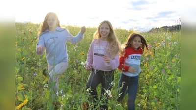 Eines der wichtigsten Ziele ist es, den Schülern die Bedeutung eines achtsamen Umgangs mit den vorhandenen Ressourcen zu vermitteln und ihnen zu zeigen, was sie selber tun und bewirken können.  (Foto: Montessori-Schule)