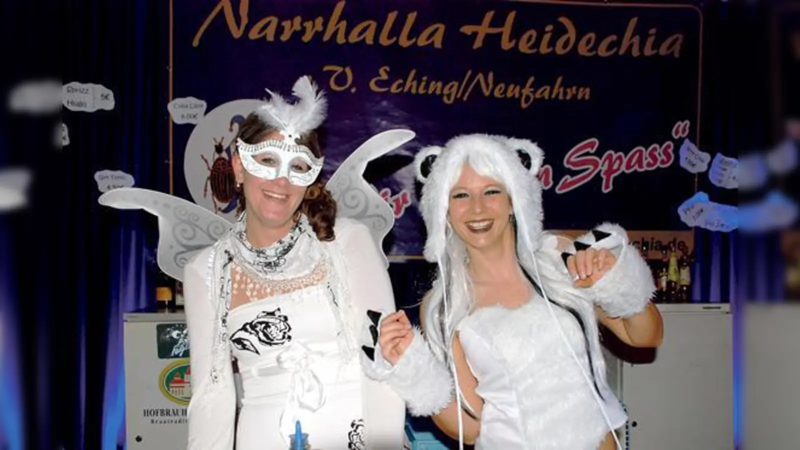 Auch in weißem Gewand kann man einen lustigen, bunten Abend erleben. Das bewiesen die Gäste der neuen »weißen Nacht«.	 (Foto: VA)