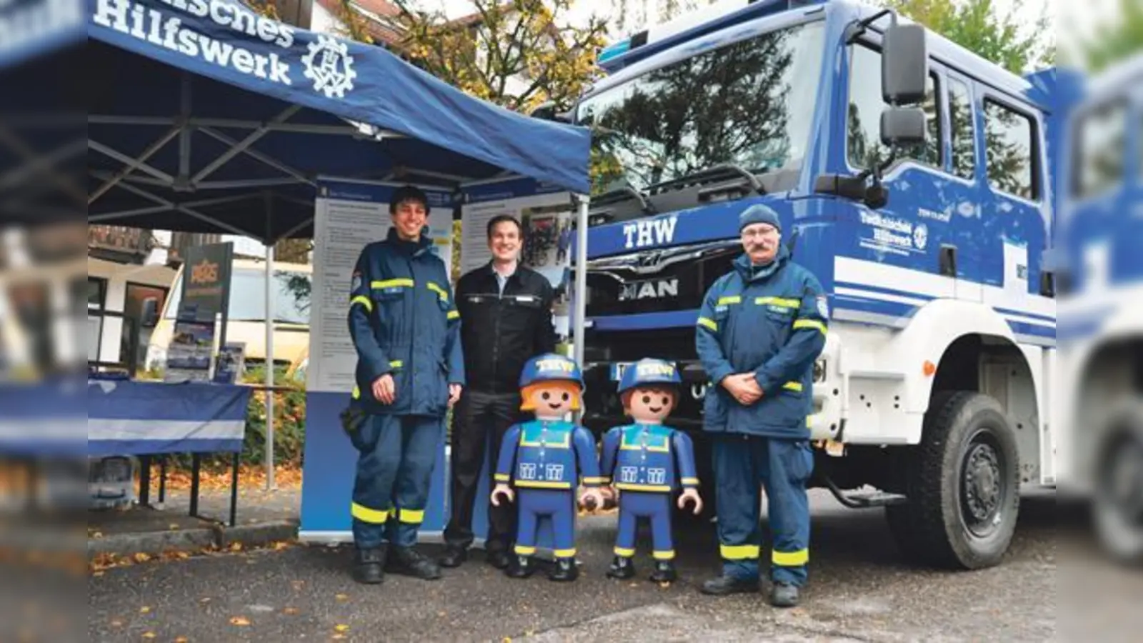 Das THW Markt Schwaben stellte beim Marktsonntag seinen neuen Wagen vor.	 (Foto: Gewerbeverband Poing)