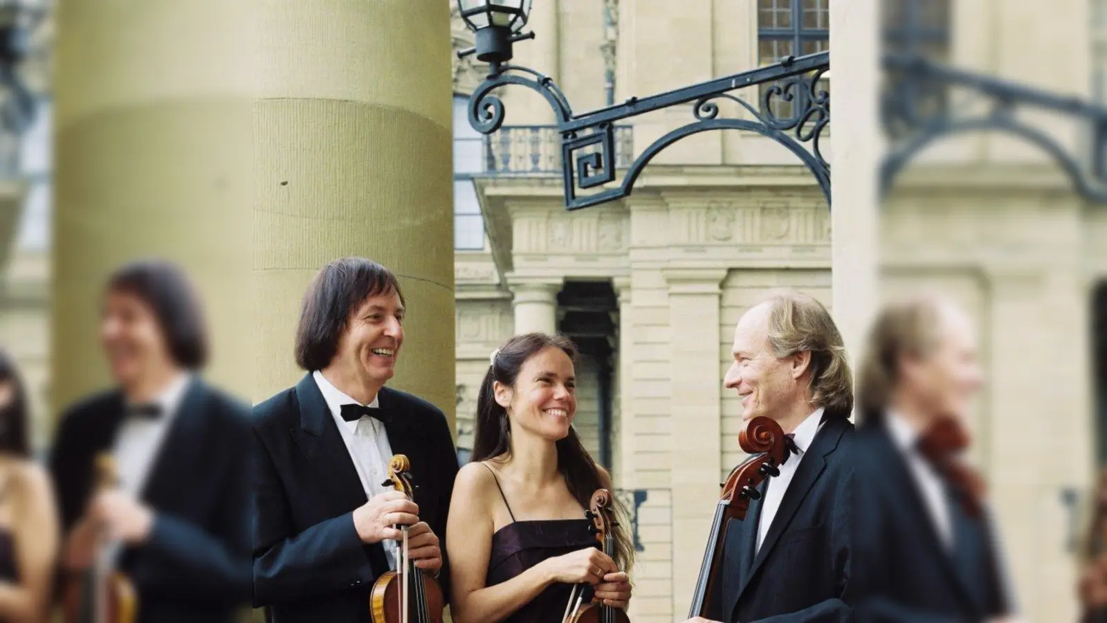 Das Streichtrio München vereinigt jahrzehntelange kammermusikalische Zusammenarbeit mit dem edlen Geschmack reifer Solistenpersönlichkeiten. (Foto: pi)
