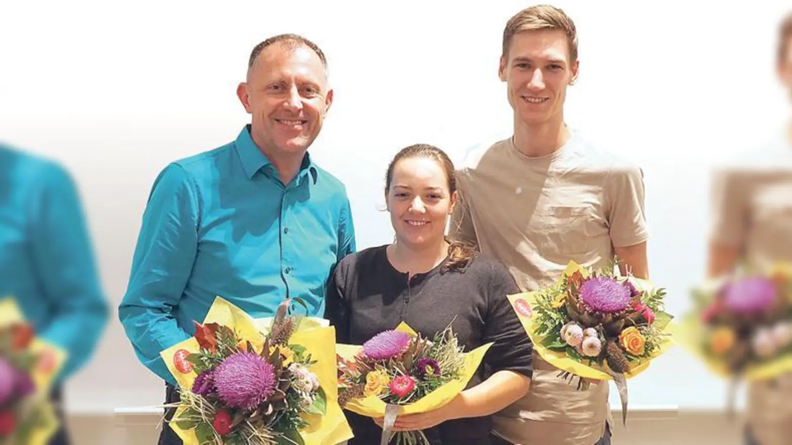 Sie bilden den Vorstand des neu gegründeten Ministrantenverbands: Markus Lentner, Manuela van der Berg und Stefan Heumann (v. li.).	 (Foto: EJA München und Freising)