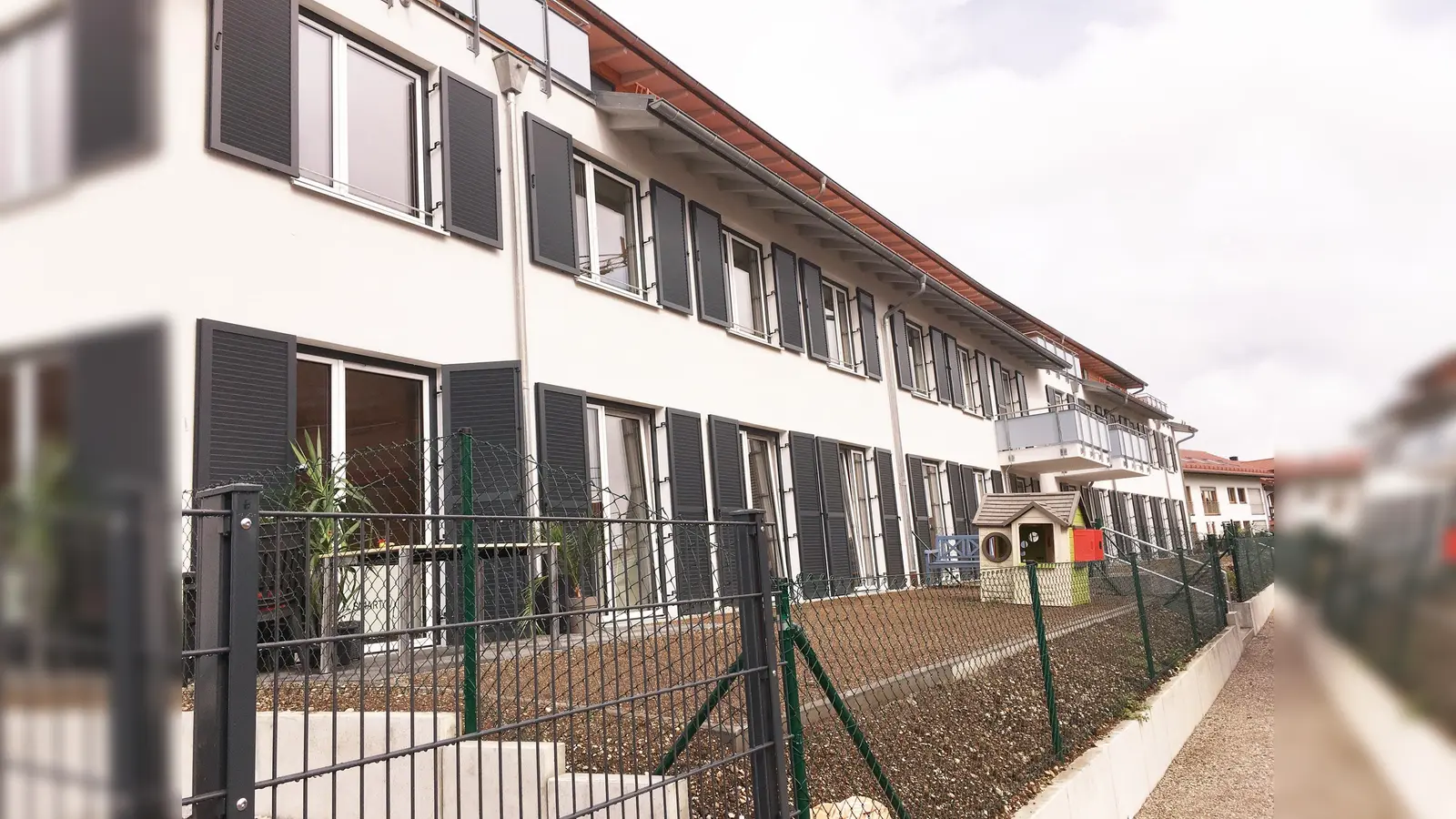 4,79 Millionen Euro investierte die Baugesellschaft München-Land in eine Wohnungsanlage in Aying. (Foto: VA)