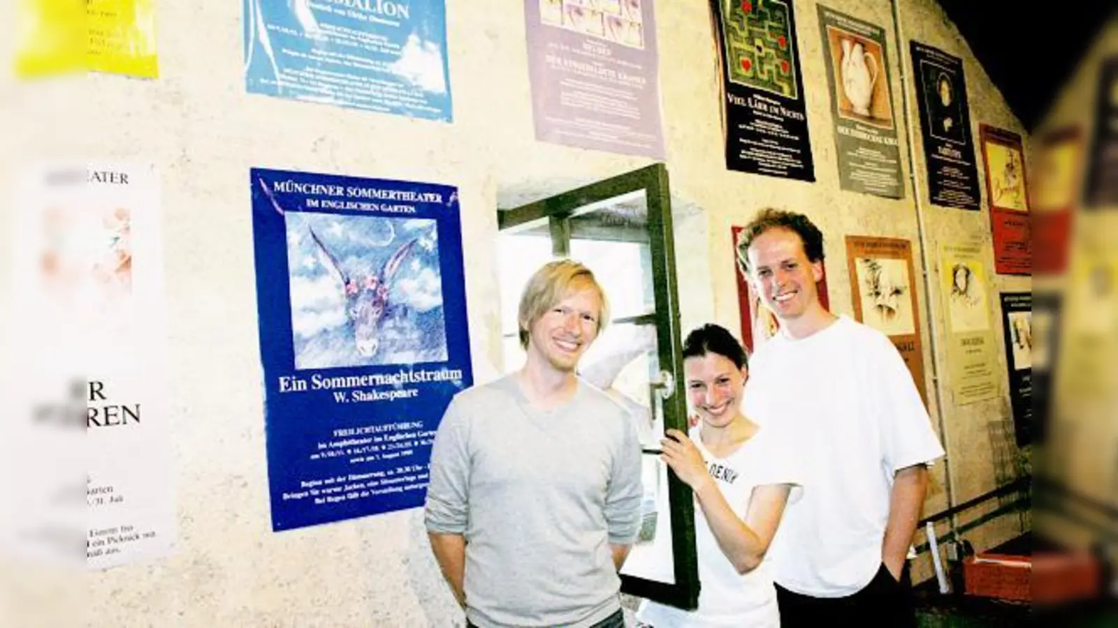 Sie spielen »Herzenstheater«: Die Schauspieler und Sänger Sebastian Korp, Isabelle Scheiber und Ramon Bessel (von links) stehen im Herbst in Bernard Shaws »Helden« und Molières »Der eingebildete Kranke« auf der Bühne.	 (Foto: ko)
