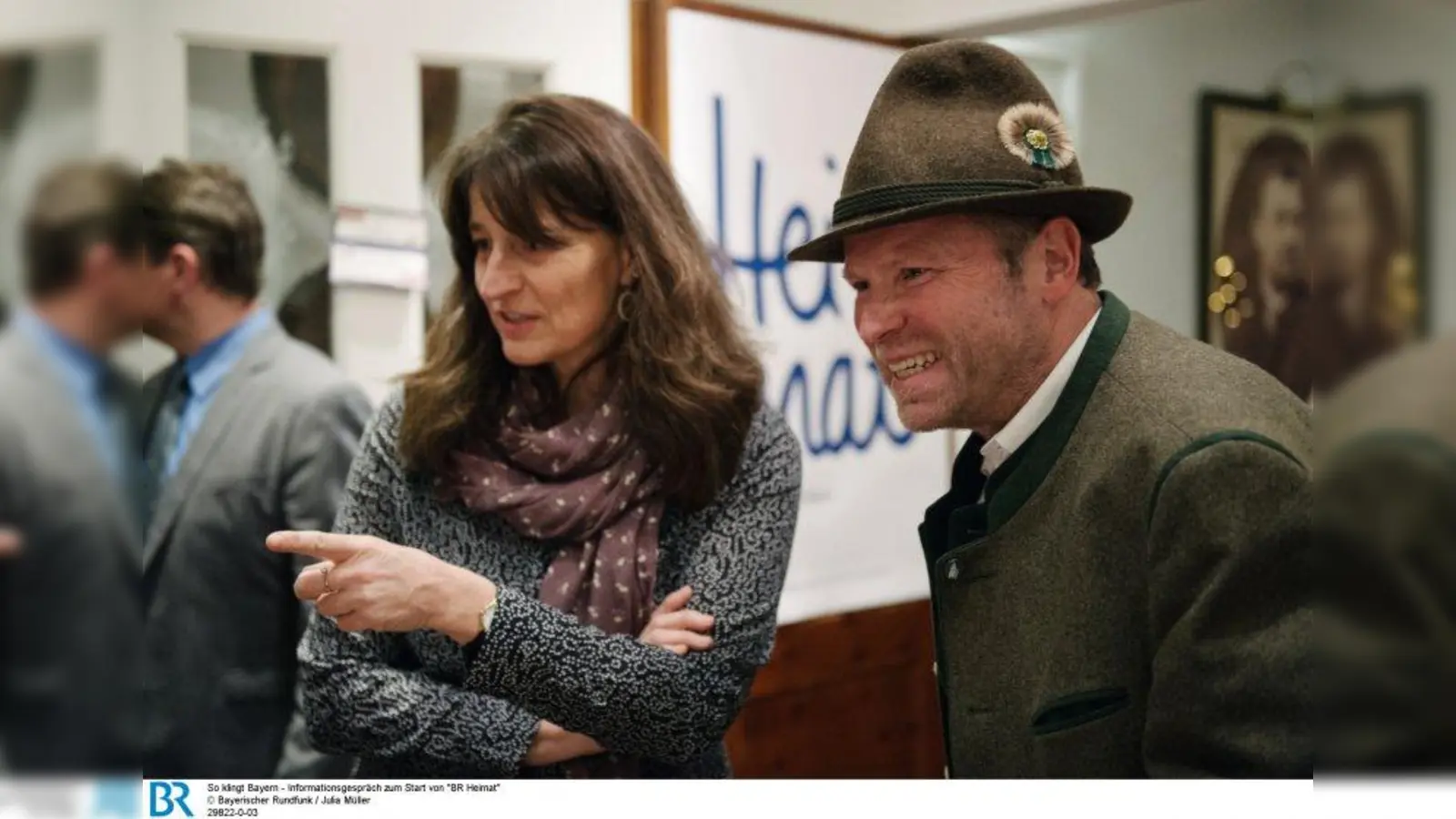 Ingrid Mitterhummer (Abt. Sonderprojekte und Teilnehmerberatung, Bayerischer Rundfunk) und Stefan Frühbeis (Redaktionsleiter „BR Heimat”). (Foto: BR/Julia Müller)