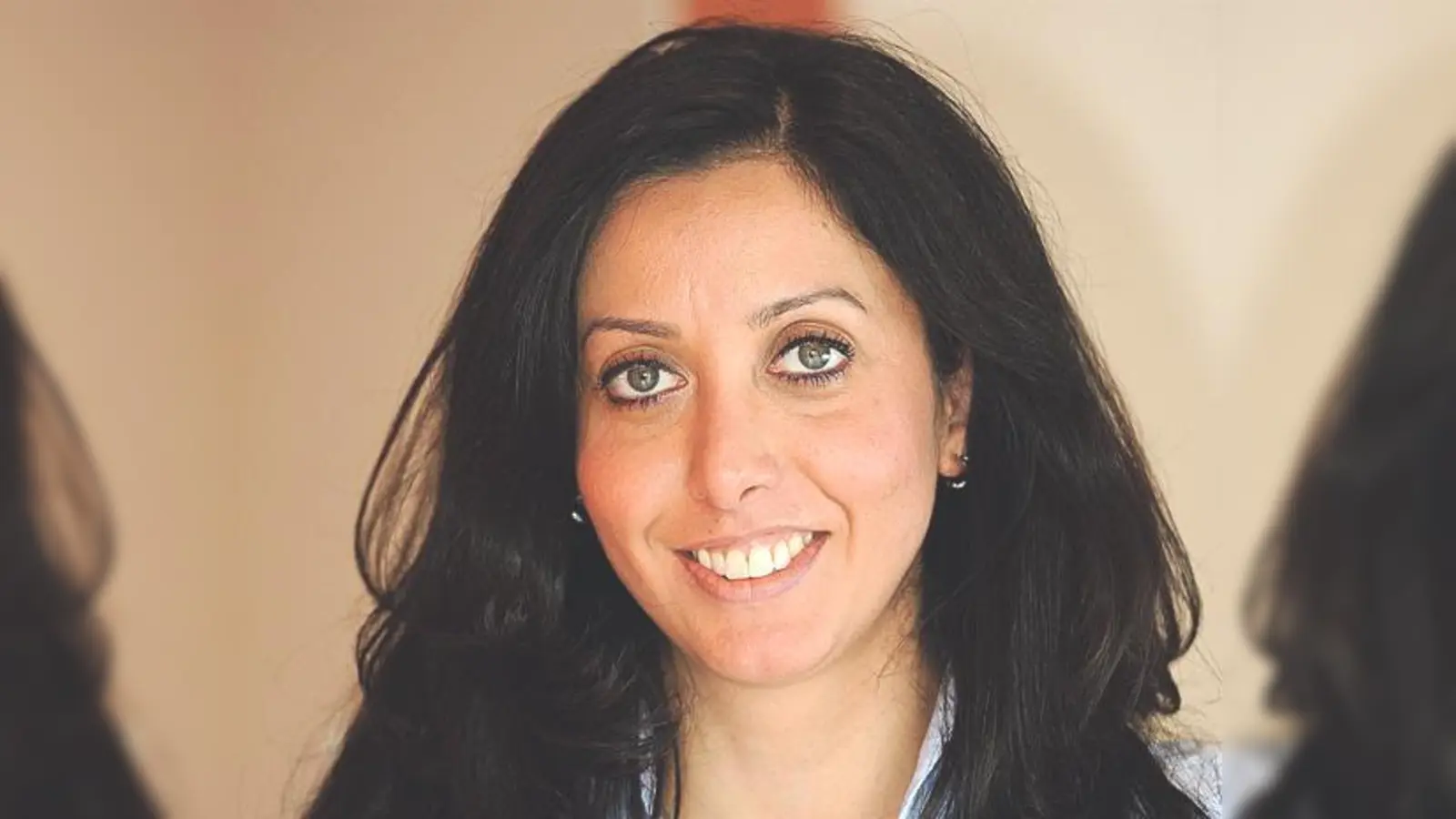 Nizaqete Bislimi erzählt in der vhs Taufkirchen über ihre gelungene Integration.	 (Foto: VA)